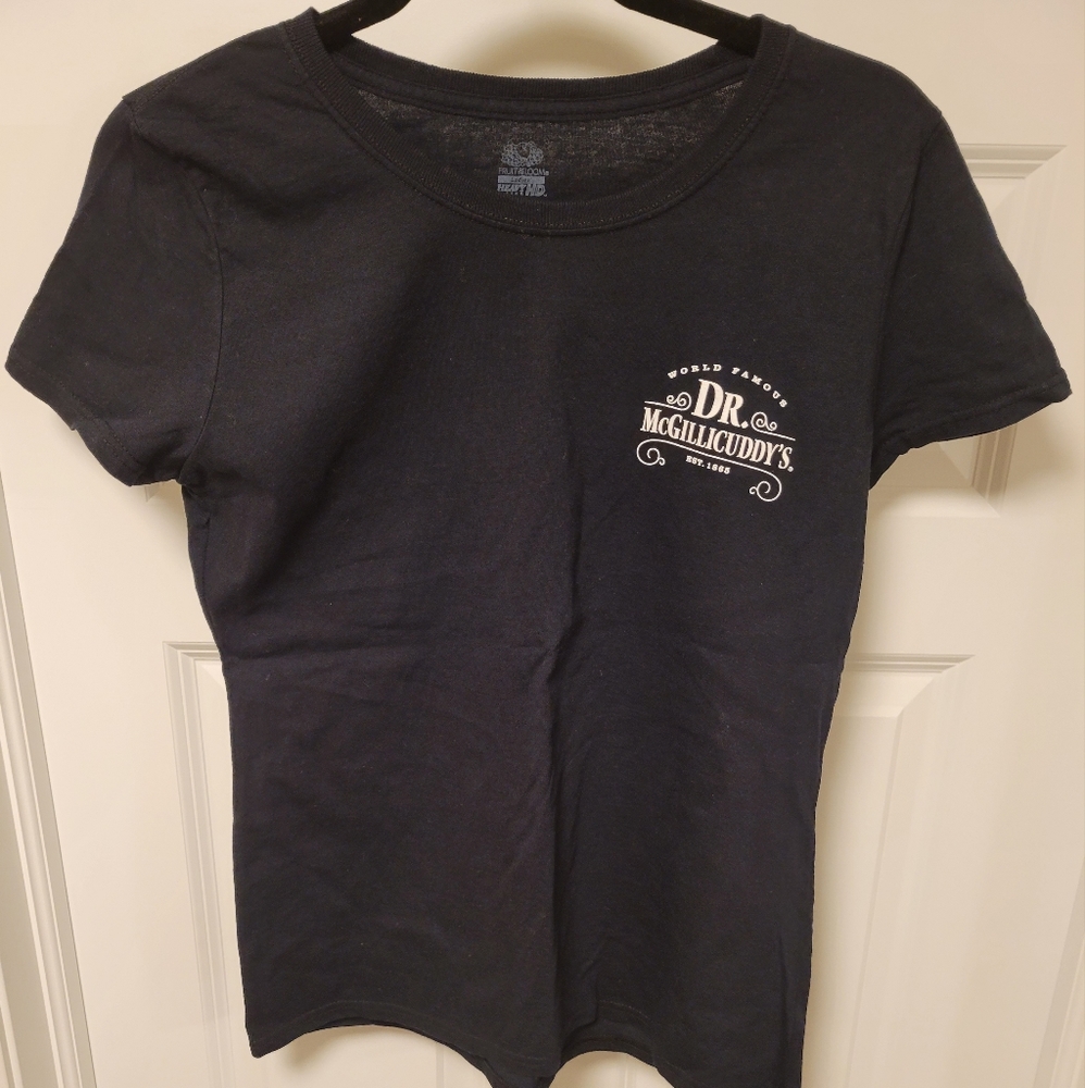 Ladies Cap Sleeve Black Size medium Fruit of the Loom DrMcGillicuddy's T-shirt